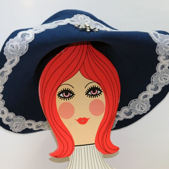 Women’s Picture Frame Wide Brim Hat 100% Wool